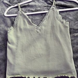 Brand papaya, size M/L, I’m selling because I don’t wear it.